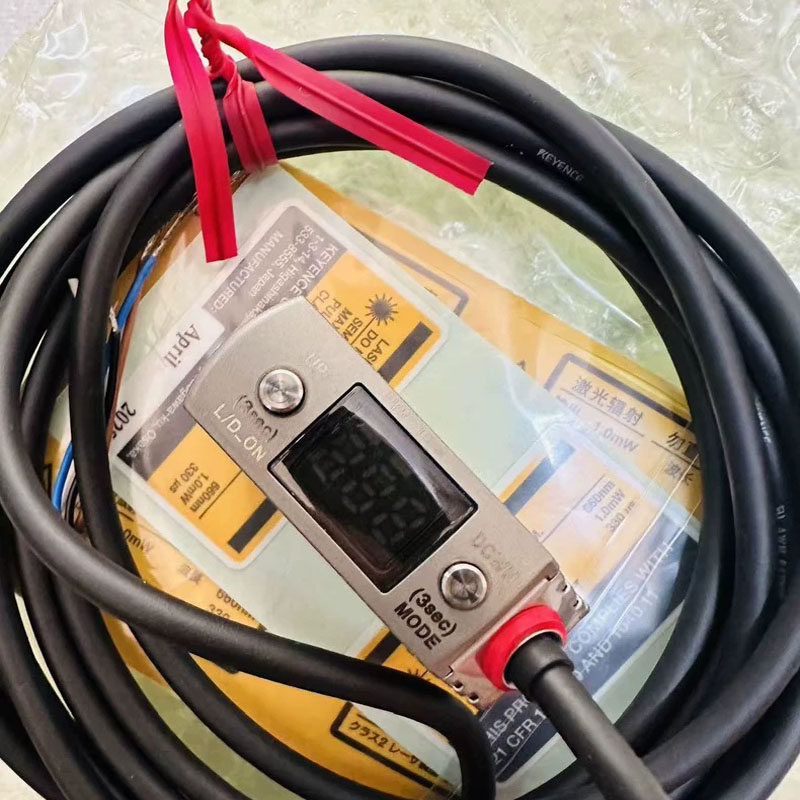 LR-ZH500P Brand New Original K - Industrial Laser Brands recension och pris